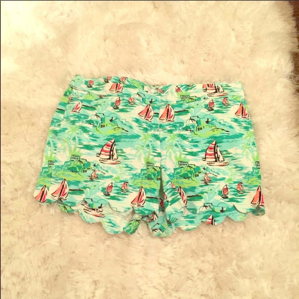 Crown & ivy shorts